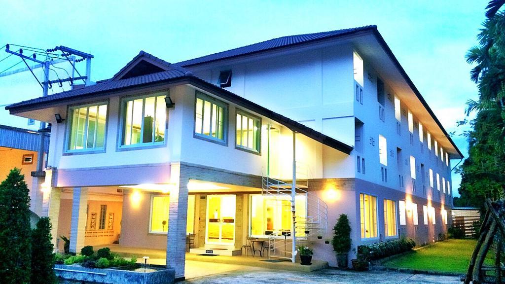 Chumphon Travelodge Buitenkant foto
