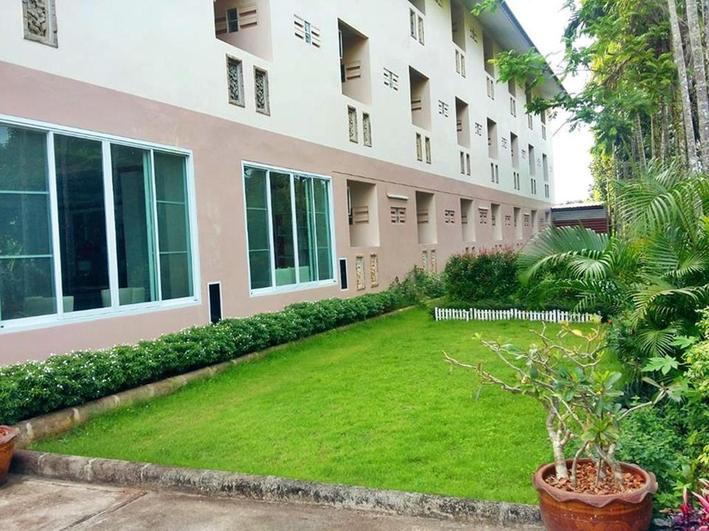 Chumphon Travelodge Buitenkant foto