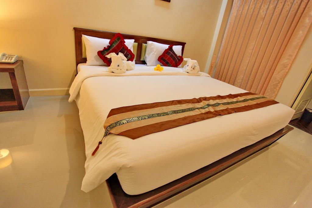 Chumphon Travelodge Buitenkant foto